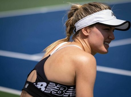 Eugenie Bouchard modèle exclusif galerie