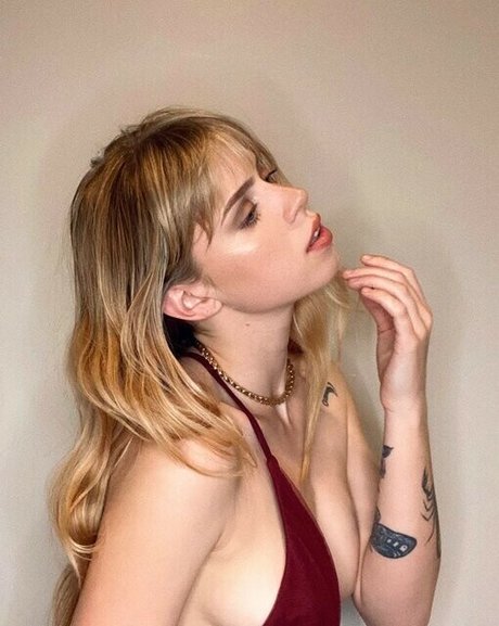 Cera Gibson actrice érotique archive