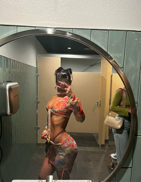 Chloe Swain actrice des photos