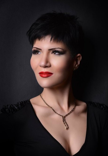 mistressalexandra haut modèle photo