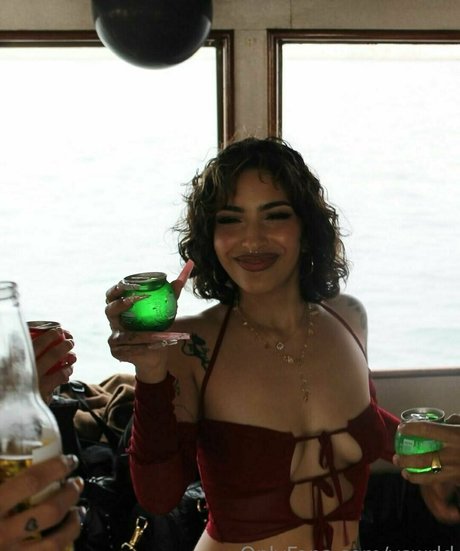 Vswrld actrice adulte collection