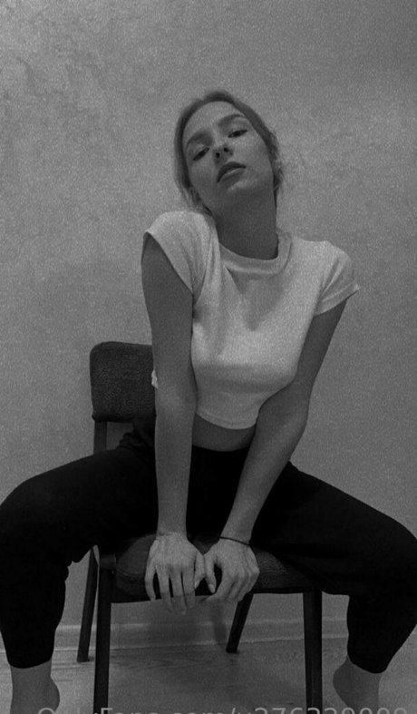 margosha18 étoile érotique photos