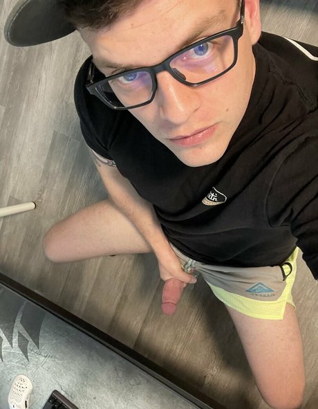 fans de nains à gros seins uniquement haut érotique images