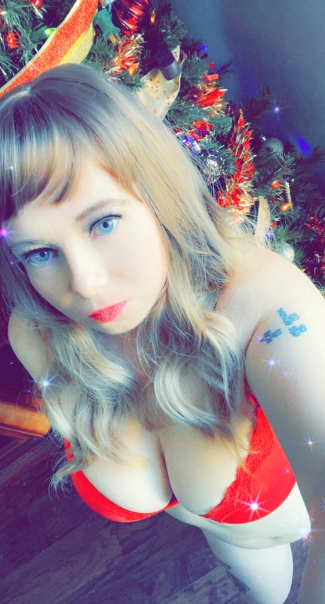 Jensa Bunni actrice exclusive images