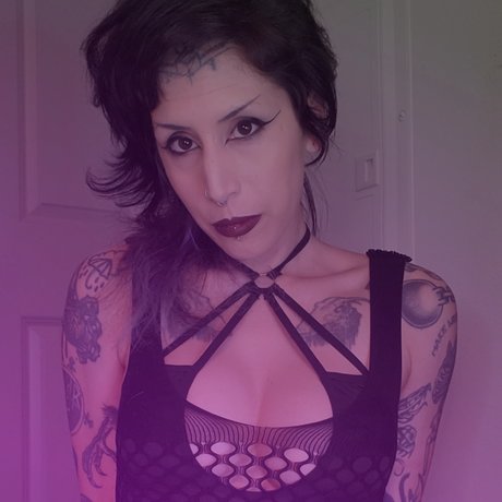 Satanic Hispanic actrice exclusive archive