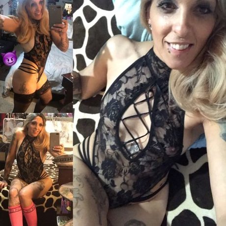 Licktysplitme actrice artistique des photos