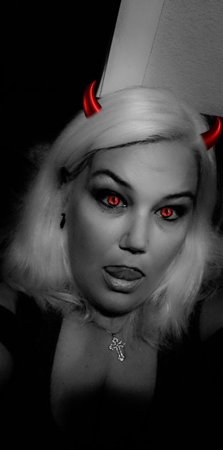 Bambi XoXo star du porno xxx photo