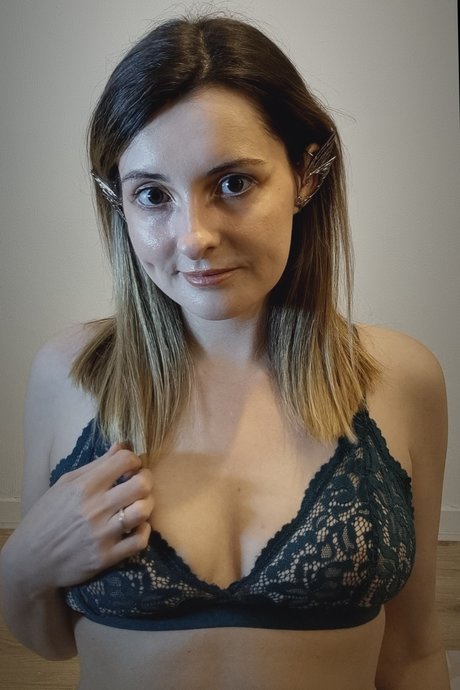 Sephwhora modèle chaud photos