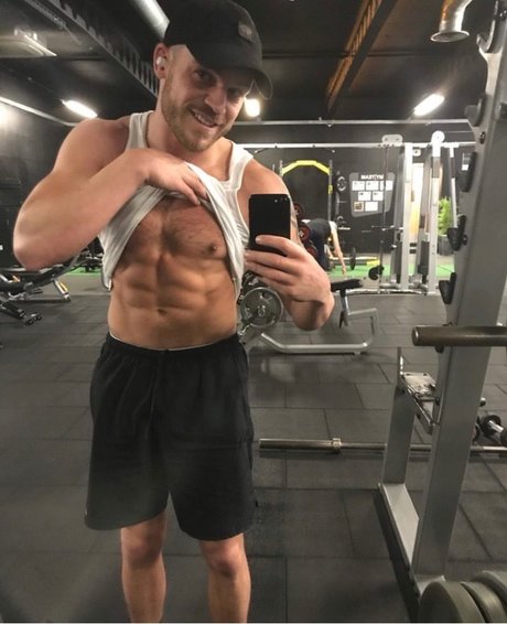 Tommyboy962 actrice de sexe collection