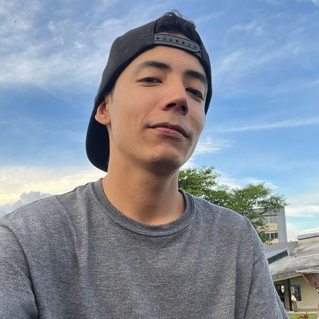 Juan Esteban Montealegre étoile image