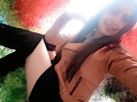 Karen Benavides modèle exclusif images