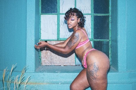 Real xxx star du porno galerie