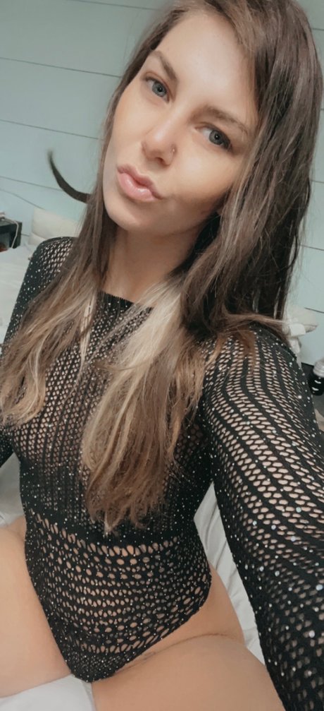 blueeyedcutiewithabooty art modèle archive