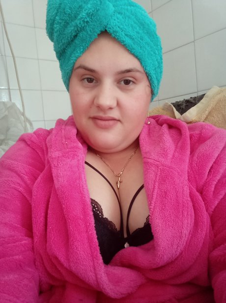 Mihaela étoile sexy img