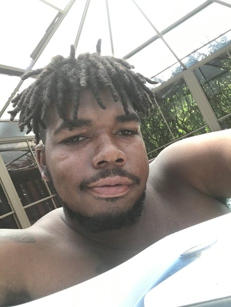 GREENXXXTEAM actrice érotique photos