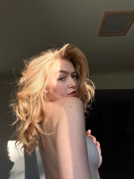 Elizabeth Patrick star du porno sympa photos