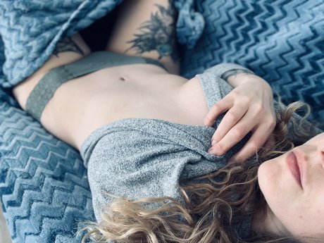 Feeygirl sexe star des photos