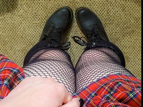 Fatal Stitches modèle adulte images