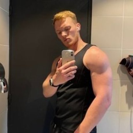 Sean Weiss étoile adulte img