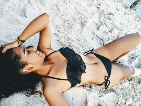 Manzana m a_ beau modèle galerie