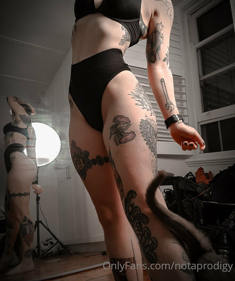 Notaprodigy modèles nus photo