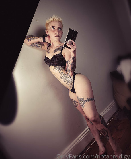 Notaprodigy étoile nue images