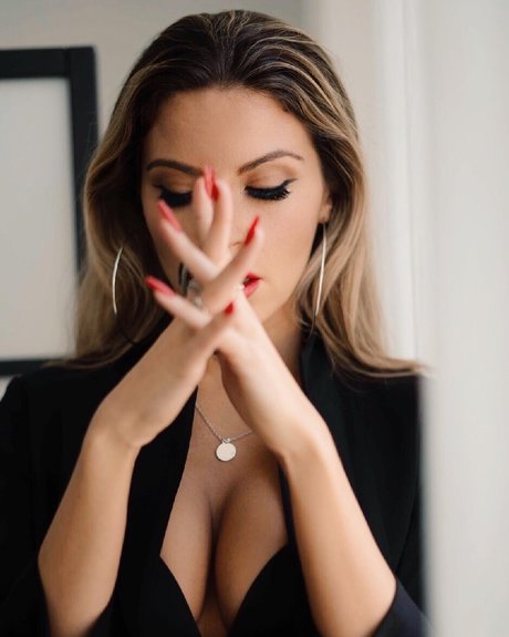 Ashley Schultz sexe de star du porno photos