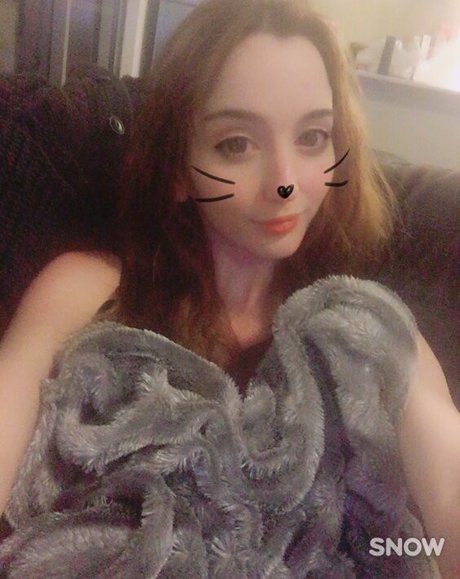 Meki modèle de haute qualité images