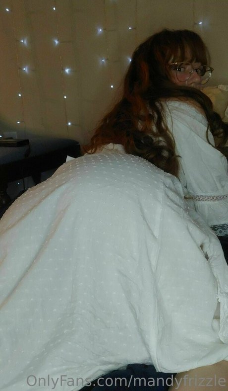 MandyFrizzle actrice de sexe archive