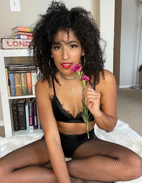 gros seins ébène onlyfans meilleur exclusif images