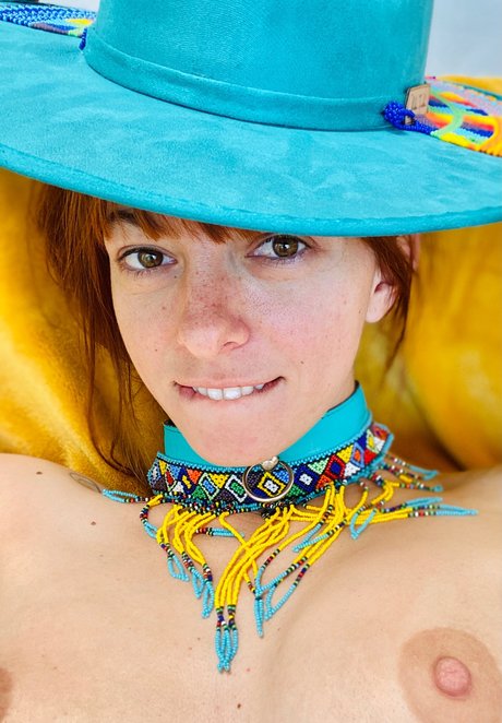 Artemis Dune belle actrice photos