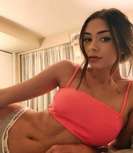 Emily Anne Gordon actrice pornographique photos