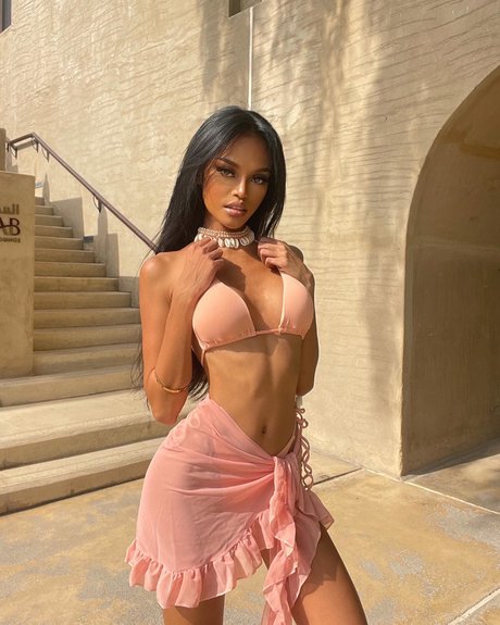 seins bonnet g onlyfans bel art image