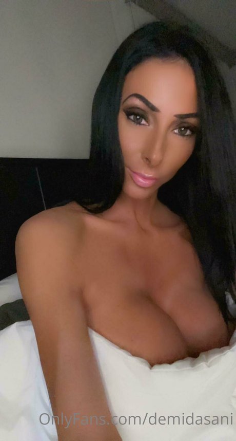 DEMI DASANI star du porno de haute qualité photos