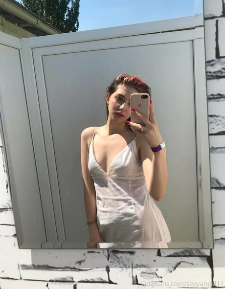 mamelons gonflés onlyfans chaud et sexy des photos