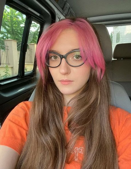 Sexyangel11 modèle nu img