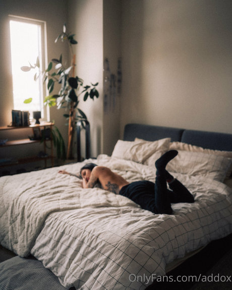 Addox actrice parfaite galeries