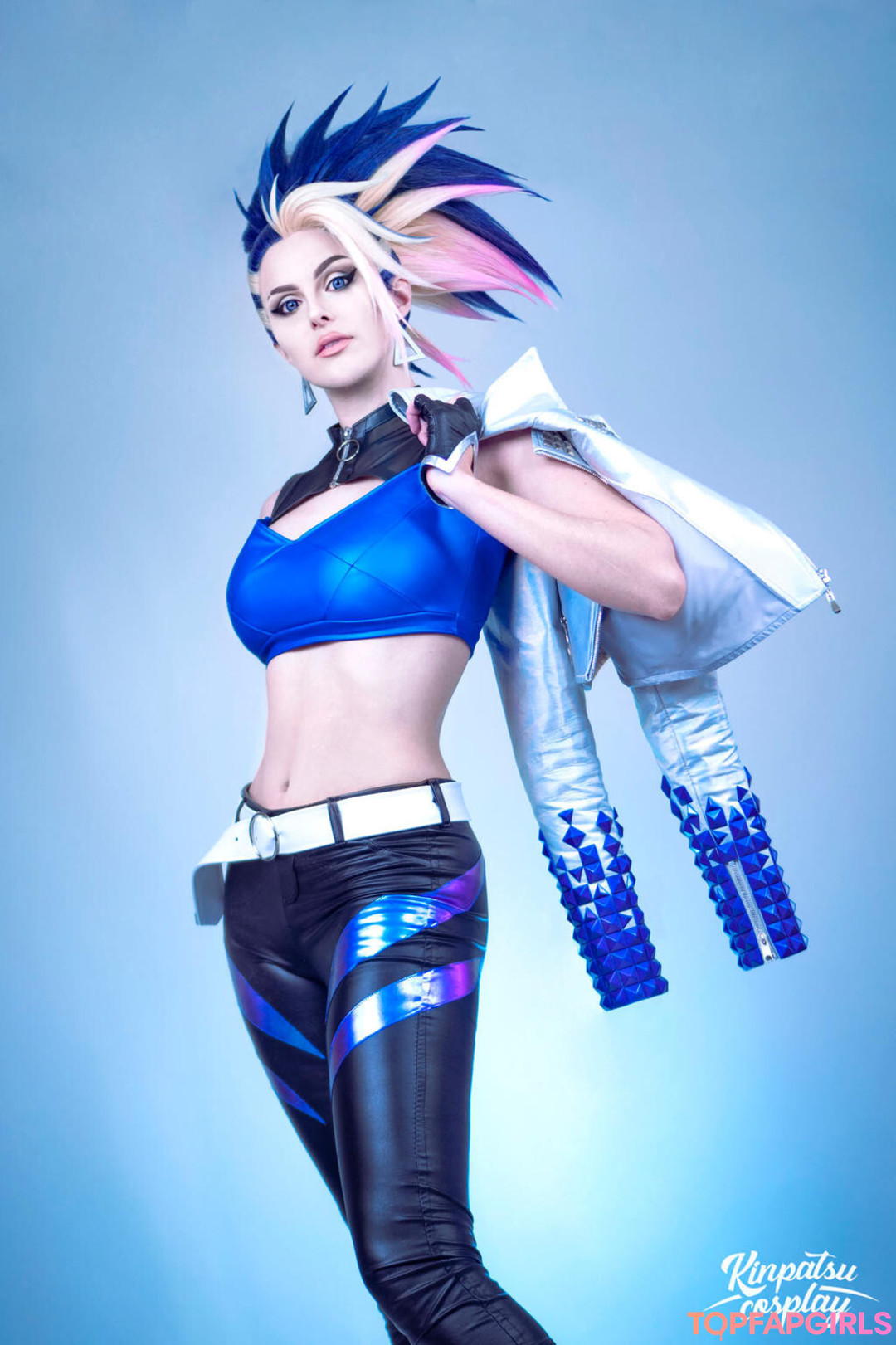 Kinpatsu Cosplay xxx star du porno images