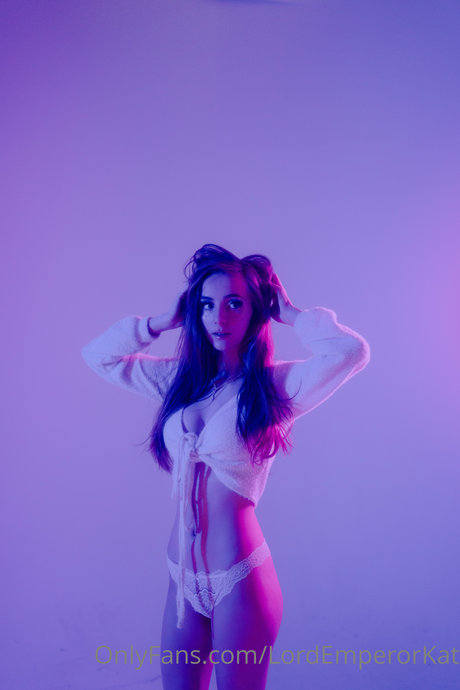 Kat ONLINE NOW xxx star du porno galeries