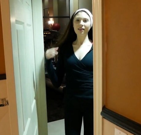 Anna Blossom étoile parfaite des photos