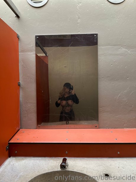 baesuicide modèle gratuit images