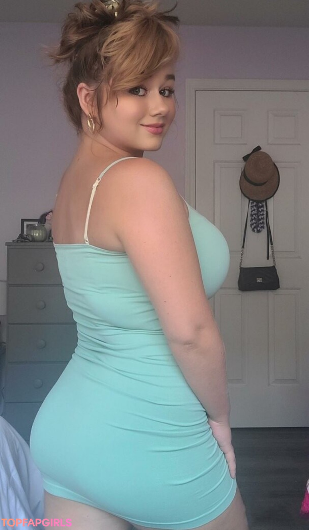 reine de pique onlyfans top sympa galerie