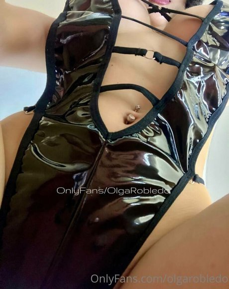 Olga Robledo modèle joli img