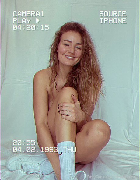 blonde naturelle onlyfans art supérieur photos