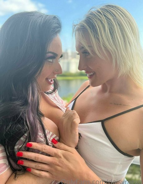 DaisyRaeXO modèle joli photos