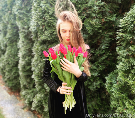 anabel054 modèle sympa galeries