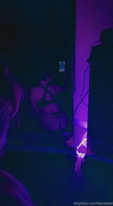 milf blonde aux courbes onlyfans haute qualité galeries