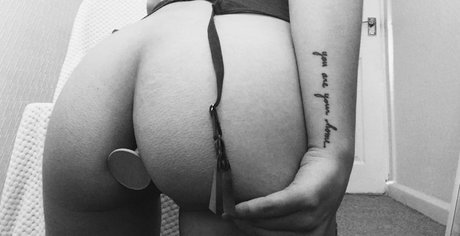 marie x modèle de haute qualité photo