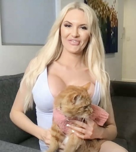 Holly H étoile hd photos