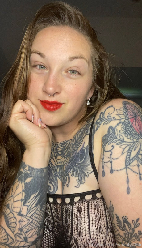 Whooty2166 étoile nue photo